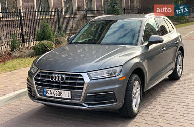 Внедорожник / Кроссовер Audi Q5 2019 в Киеве