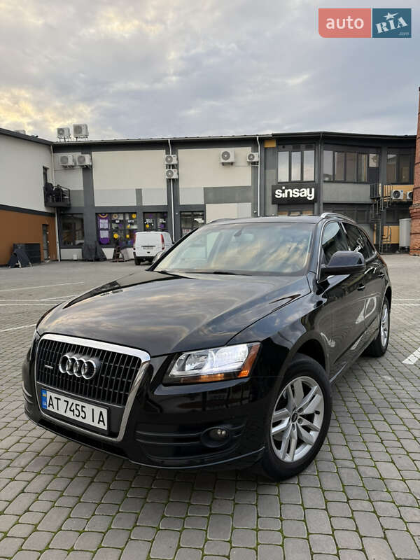 Позашляховик / Кросовер Audi Q5 2011 в 