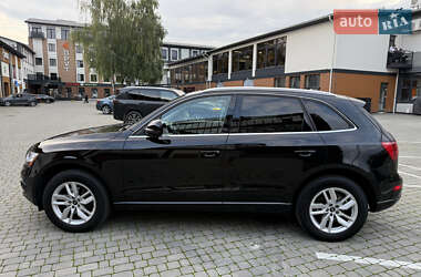 Позашляховик / Кросовер Audi Q5 2011 в 