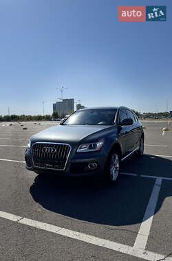 Внедорожник / Кроссовер Audi Q5 2016 в 
