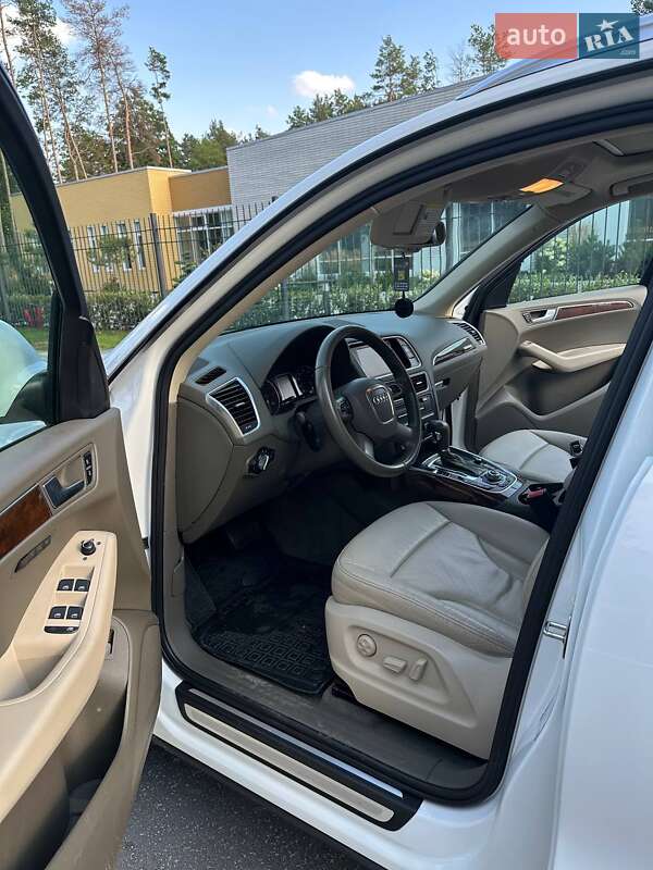 Внедорожник / Кроссовер Audi Q5 2012 в Житомире