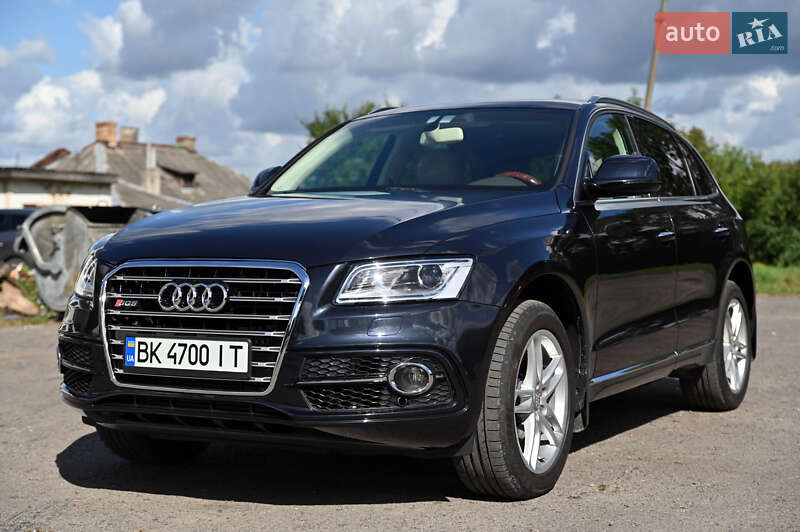 Внедорожник / Кроссовер Audi Q5 2016 в Дубно