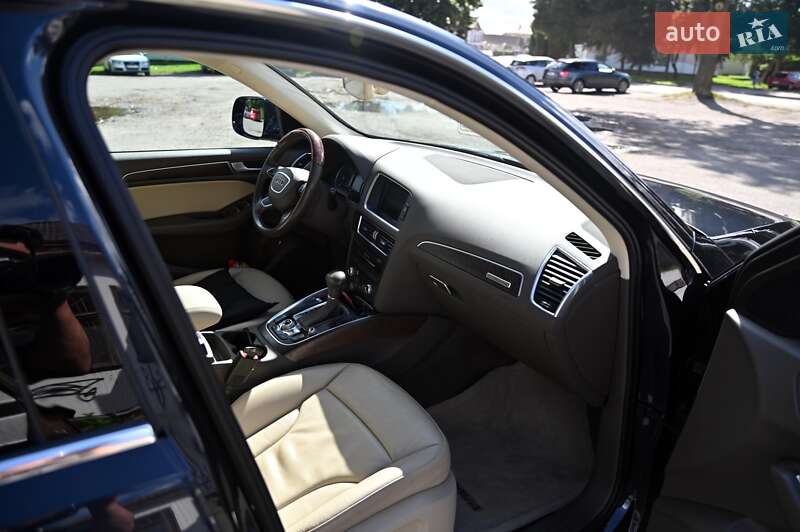 Внедорожник / Кроссовер Audi Q5 2016 в Дубно