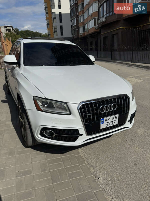 Позашляховик / Кросовер Audi Q5 2015 в Запоріжжі