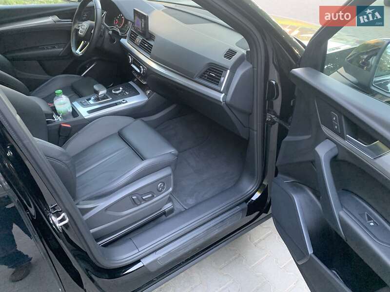 Внедорожник / Кроссовер Audi Q5 2020 в Львове фото 19 Внедорожник / Кроссовер Audi Q5 2020 в Львове