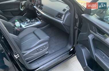 Внедорожник / Кроссовер Audi Q5 2020 в 