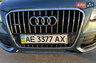 Внедорожник / Кроссовер Audi Q5 2015 в 
