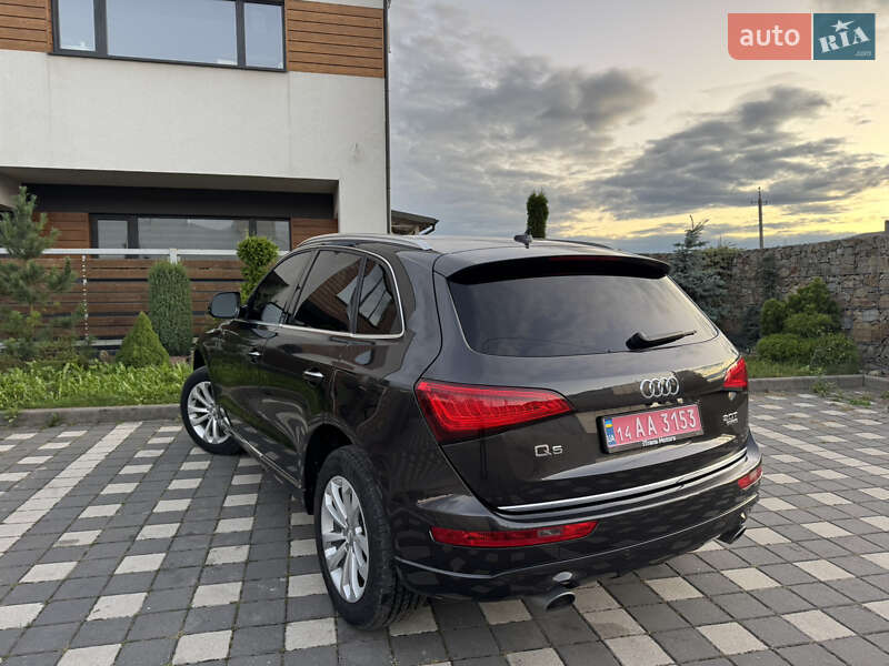 Позашляховик / Кросовер Audi Q5 2016 в Стрию