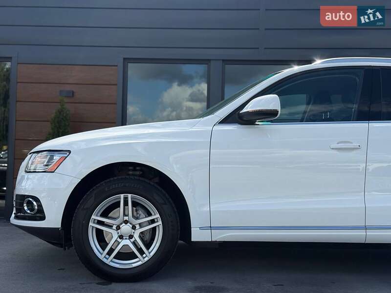 Внедорожник / Кроссовер Audi Q5 2014 в Ровно