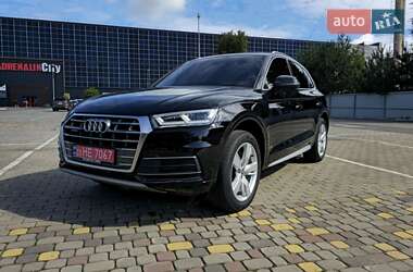 Внедорожник / Кроссовер Audi Q5 2018 в Луцке