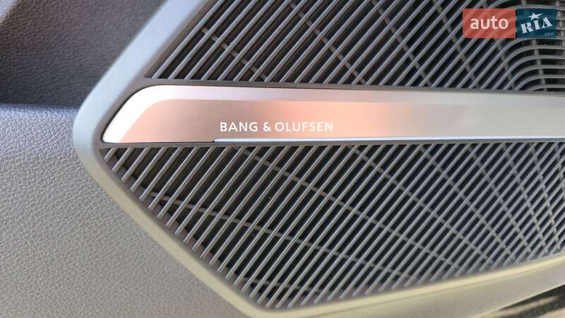 Внедорожник / Кроссовер Audi Q5 2018 в Луцке