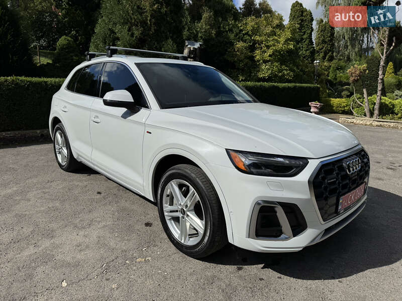 Внедорожник / Кроссовер Audi Q5 2020 в Тернополе