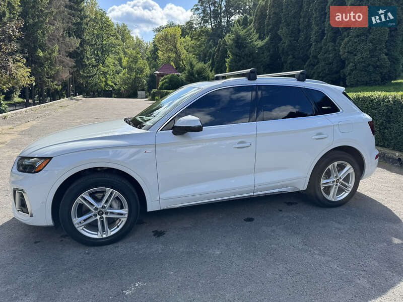 Внедорожник / Кроссовер Audi Q5 2020 в Тернополе