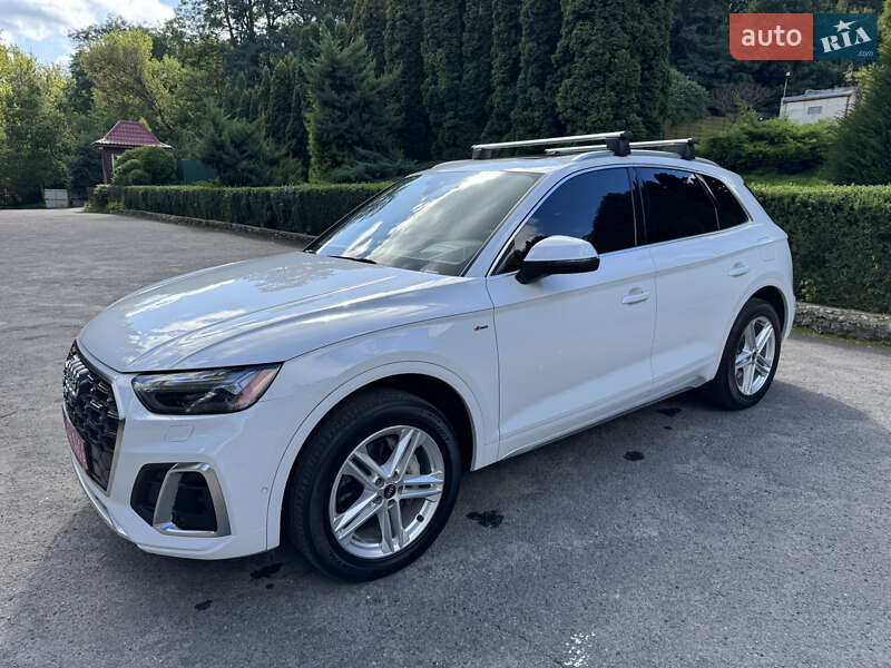 Внедорожник / Кроссовер Audi Q5 2020 в Тернополе