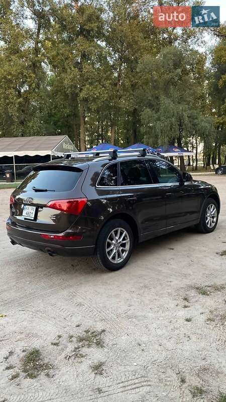Позашляховик / Кросовер Audi Q5 2011 в Києві
