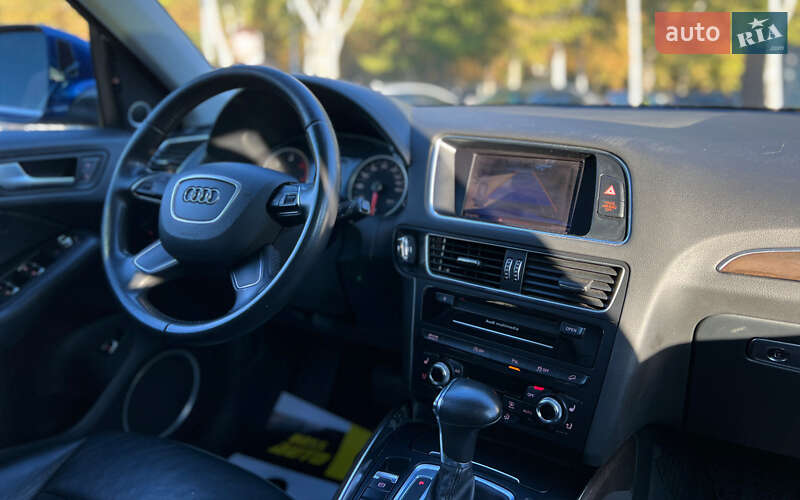 Позашляховик / Кросовер Audi Q5 2014 в Львові