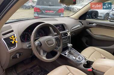Позашляховик / Кросовер Audi Q5 2012 в 