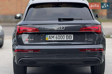 Внедорожник / Кроссовер Audi Q5 2021 в 
