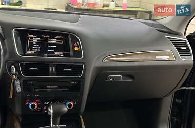 Внедорожник / Кроссовер Audi Q5 2016 в 