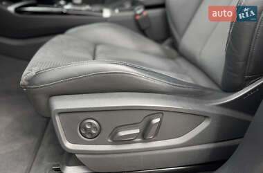 Внедорожник / Кроссовер Audi Q5 2021 в 