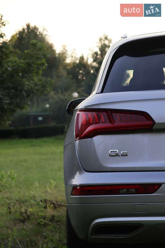 Внедорожник / Кроссовер Audi Q5 2017 в Кременчуге фото 3 Внедорожник / Кроссовер Audi Q5 2017 в Кременчуге