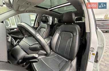 Позашляховик / Кросовер Audi Q5 2017 в 