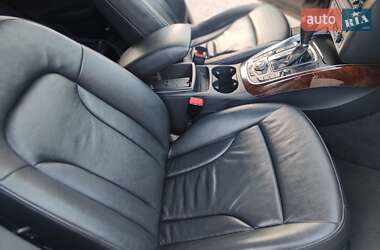 Внедорожник / Кроссовер Audi Q5 2011 в 