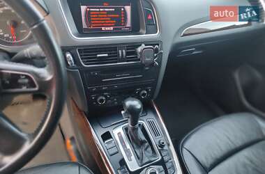 Внедорожник / Кроссовер Audi Q5 2011 в 