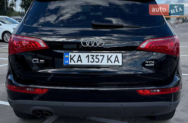 Внедорожник / Кроссовер Audi Q5 2011 в 