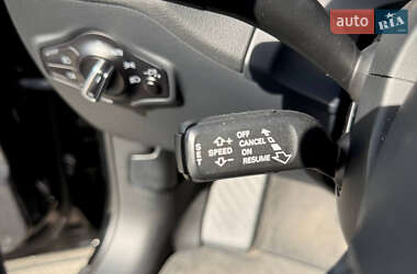 Внедорожник / Кроссовер Audi Q5 2011 в 
