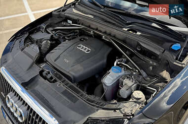 Внедорожник / Кроссовер Audi Q5 2011 в 