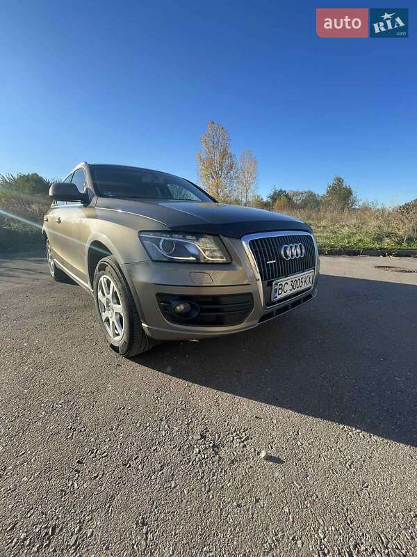 Внедорожник / Кроссовер Audi Q5 2009 в Дрогобыче