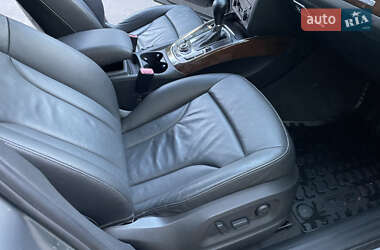 Внедорожник / Кроссовер Audi Q5 2011 в 