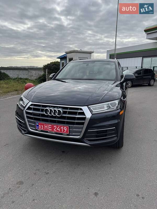 Внедорожник / Кроссовер Audi Q5 2018 в Белой Церкви