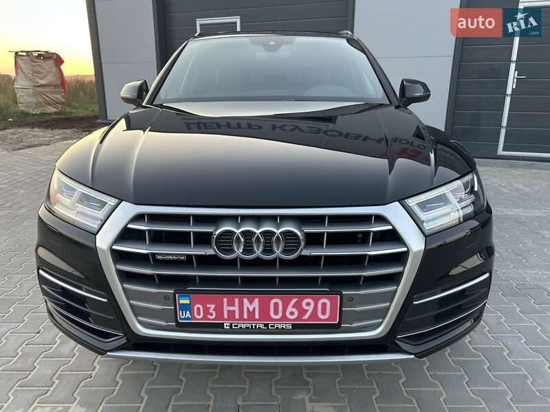 Позашляховик / Кросовер Audi Q5 2017 в Києві