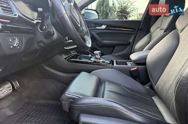 Позашляховик / Кросовер Audi Q5 2021 в 