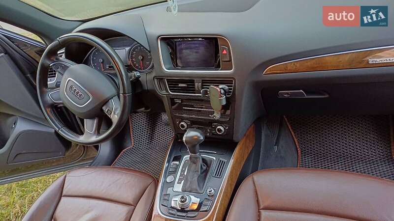 Позашляховик / Кросовер Audi Q5 2014 в Києві