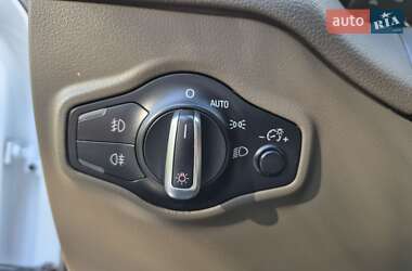 Внедорожник / Кроссовер Audi Q5 2015 в 