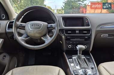 Внедорожник / Кроссовер Audi Q5 2015 в 