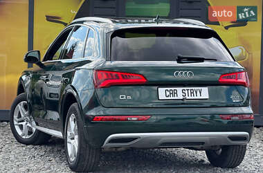 Позашляховик / Кросовер Audi Q5 2017 в 