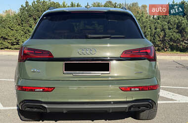 Внедорожник / Кроссовер Audi Q5 2023 в 