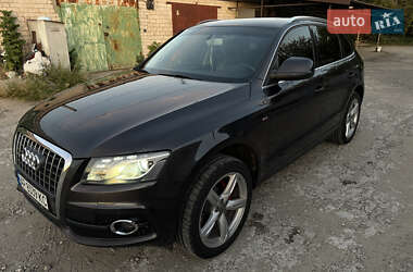 Внедорожник / Кроссовер Audi Q5 2009 в 