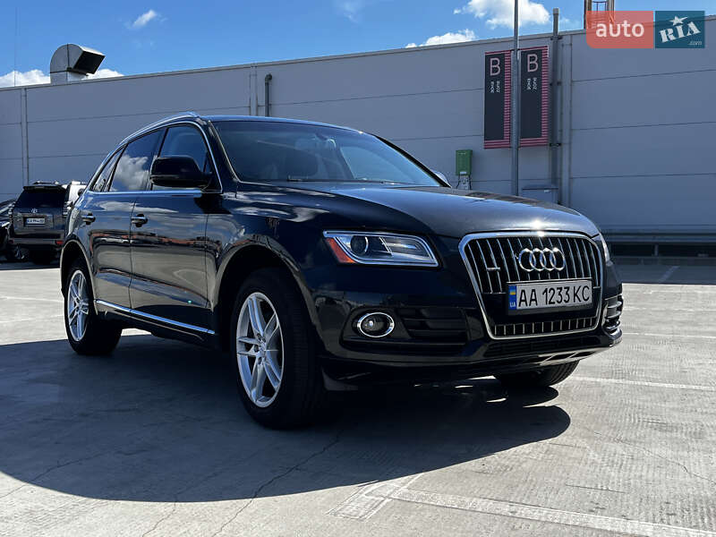 Позашляховик / Кросовер Audi Q5 2015 в Києві