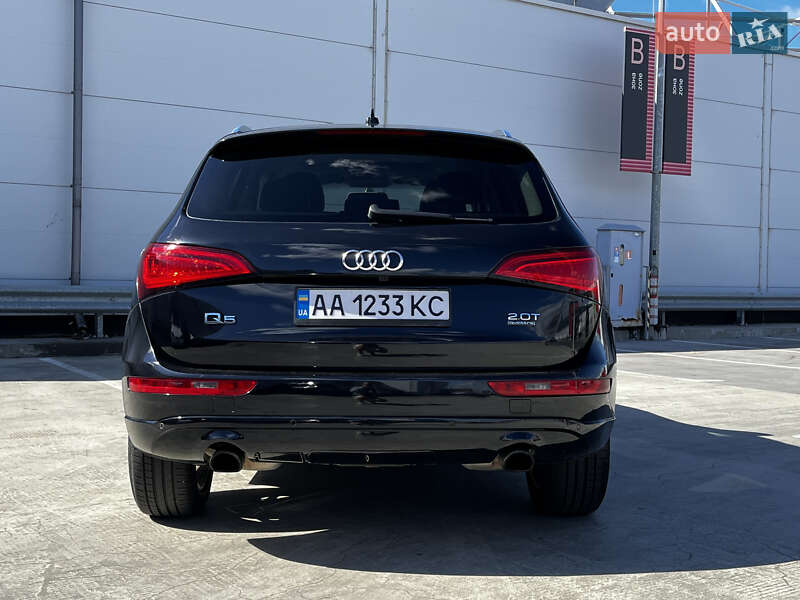 Позашляховик / Кросовер Audi Q5 2015 в Києві