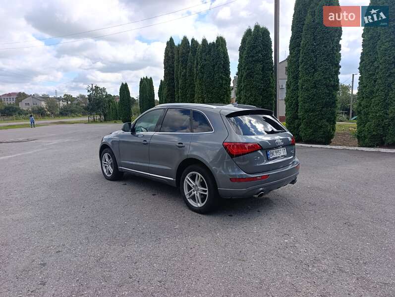 Внедорожник / Кроссовер Audi Q5 2014 в Дубно