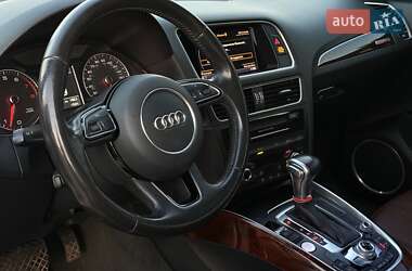 Внедорожник / Кроссовер Audi Q5 2015 в 