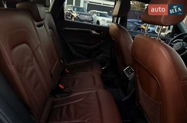Внедорожник / Кроссовер Audi Q5 2015 в 