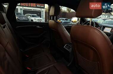 Внедорожник / Кроссовер Audi Q5 2015 в 