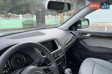 Внедорожник / Кроссовер Audi Q5 2015 в 