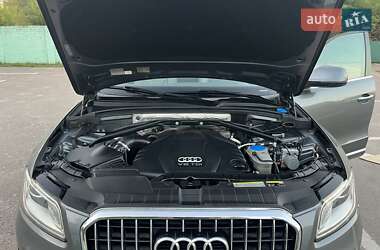 Внедорожник / Кроссовер Audi Q5 2015 в 